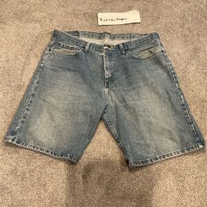 Wrangler Jean Shorts Mens 38 Relaxed Fit Denim Jorts 100% Cotton